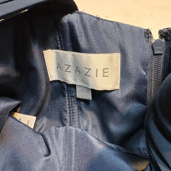Azazie A-line gown in navy blue chiffon pleated crisscross bodice 16 xl - Picture 8 of 9
